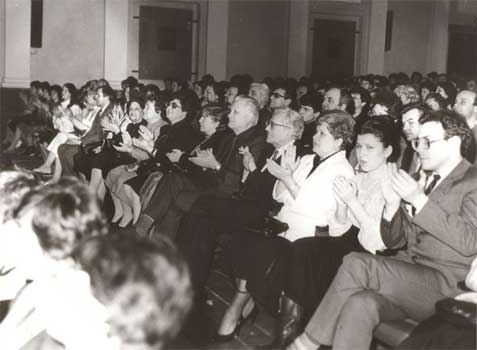 lne047.jpg (19366 bytes)